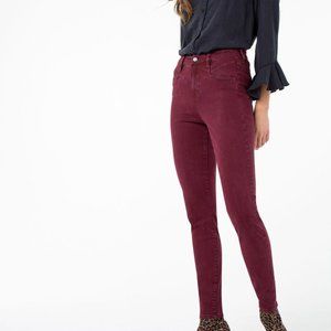 LIVERPOOL ABBY HIGH RISE JEANS IN BURGUNDY NWOT